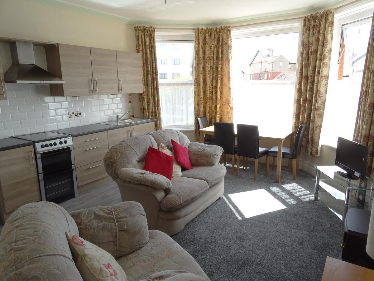 Beachmount Holiday Apartments Rhôs-on-Sea Εξωτερικό φωτογραφία